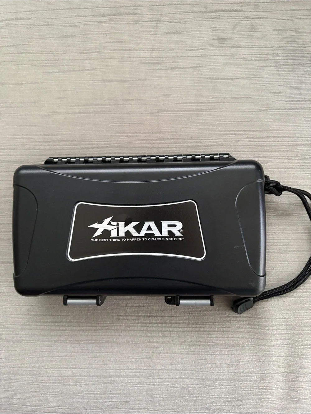 Black Travel Cigar Case with Lanyard